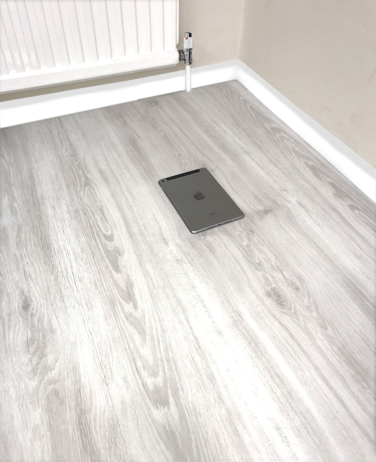 White LVT Vinyl Click Plank Flooring - 4.2mm Thick - Water Resistance
