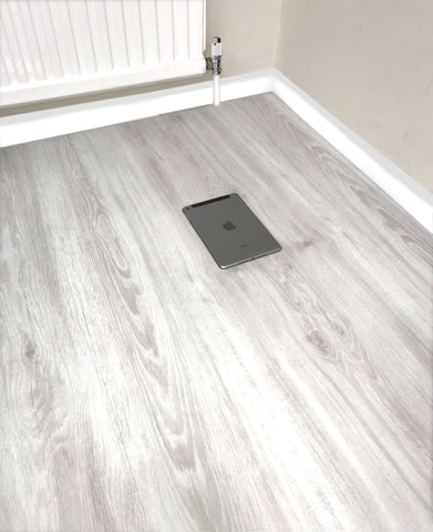 White LVT Vinyl Click Plank Flooring - 4.2mm Thick - Water Resistance - 25 Years Warranty